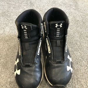 Football cleats -Youth